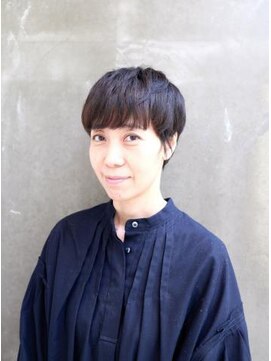 カエルムアヴェダ(CAELUM AVEDA) ナチュラル × マッシュショート