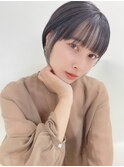 小顔に見える大人ショートボブ/インナーカラー