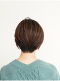 ショートボブ