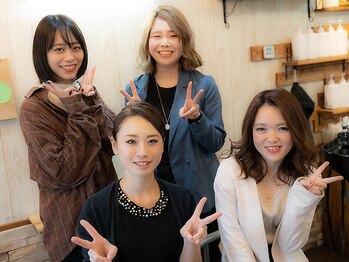 猫と漫画とアニメサロンの写真/【大人女性必見】ハイセンスで技術力の高い人気女性stylist多数◇あなただけの美しさと癒し時間を。