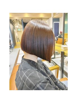 アルノー 博多口店(Arno) 前下りボブ