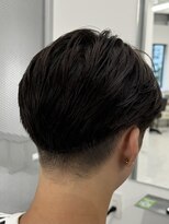 バース 梅田中崎町店(BIRTH)&nbsp;ニュアンスパーマセンターパート韓国メンズワンカールパーマ