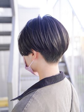 シャロン(SHARON) 【SHARON原宿】刈り上げ女子× ハンサムショート