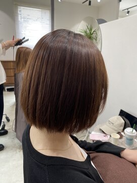 グラフ 立川(Graph.) 縮毛矯正 Aujua髪質改善トリートメント