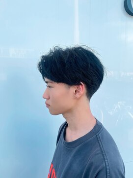 イートンクロップ オオツキ(Eton Crop Otsuki) センターパート