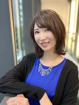 エアー 銀座タワー(AIR) 大人の外ハネくびれボブ