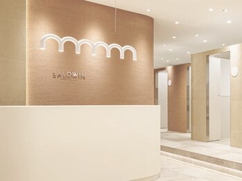 mimiの写真/【銀座駅5分/東銀座駅1分】半個室マンツーマン★”育てる透明感カラー”で上品な大人可愛いスタイル◎