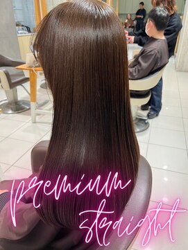 アース 武蔵境店(HAIR & MAKE EARTH) 武蔵境で縮毛矯正検討中の人へ。自然なツヤが続くストレート体験