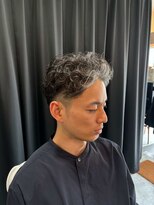 ザ ブライト バーバー(The BRIGHT BARBER)&nbsp;左七三　くせ毛を活かしたスタイル