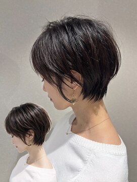 ウルマ(ULUMA) ワンホンレイヤー/ミルクティーブロンド/ダークブルー/伊丹