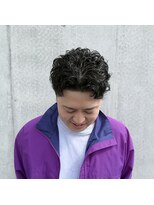ビューティーリゾート アカヒゲ(Beauty Resort AKAHIGE)&nbsp;新札幌センターパートフェードスパイラルシャドウパーマ