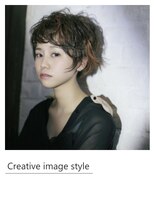 ヴェローグ シェ ブー(belog chez vous hair luxe) 【Creative image styel】ショートのポイントカラースタイル