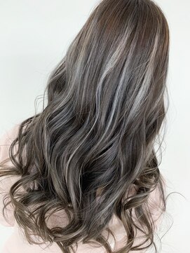 リシャルム 新保店(Re charme) 【リシャルム 近藤恭輔】シルバーアッシュハイライト