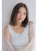 クール×ミディアムボブ