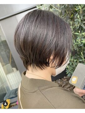 シャインヘア モカ 新宿(Shine hair mocha) [新宿]ミニショート_マロンベージュAライン_レイヤーボブ＠30代