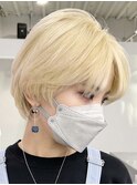ショートブロンドカラー[新宿駅/大人ガーリー/ダブルカラー]