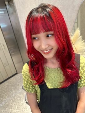ラ マジィー(La magie) レッドカラー