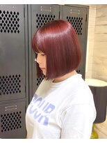 レッドカラー赤髪ダブルカラー切りっぱなしボブ暖色カラー前髪