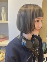 マニ(MANI)&nbsp;アンブレラカラー × レイヤーボブ