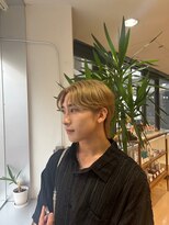 アウラ(AURA)&nbsp;オリーブベージュカラーニュアンスパーマカルマパーマ