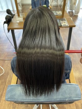 ディーズヘアー(D'z hair)の写真/【髪質改善】トレンドを取り入れたあなただけのカラーをご提案！ダメージレスで透明感・艶のある髪に♪