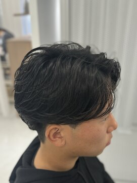 バース 梅田中崎町店(BIRTH) ニュアンスパーマセンターパートフェザーパーマ韓国メンズパーマ