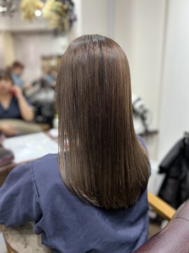 ルアン(Luan) フィヨーレ×サンドベージュ