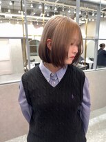 ロンド レア 天神大名店(Lond Le’a)&nbsp;ホワイトブロンド/イメチェンヘアスタイル/ルーツカラー