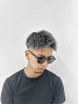 ルーストデラックス 京都河原町三条(ROOST dx) ホワイトハイライトジェット