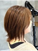 調布イルミナカラーウルフショートカットベージュアッシュカラー