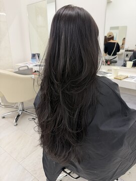 アイトーキョーエス 渋谷(AI TOKYO S) レイヤーカットハッシュカットハイレイヤー韓国ヘアくびれヘア