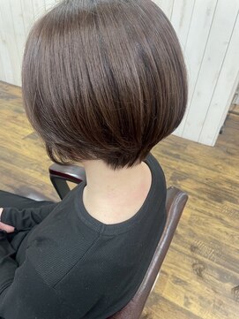 ハノン(HANON) 丸みシルエットが綺麗なエアリーショートスタイル