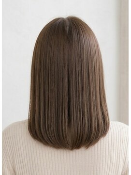 クララ フォレストモール取手店(CLALA) ナチュラルな艶感が魅力のミディアムストレート