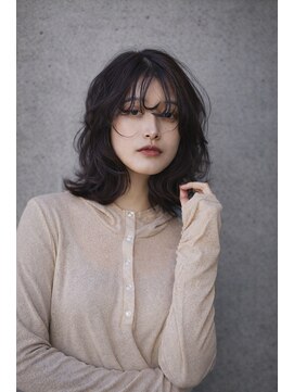 ロアネ バイ バサ 都立家政店(Roane by BASSA) 韓国風ミディアム×前髪あり小顔カット