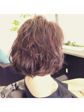 ラウナヘアー (launa hair) ボブ