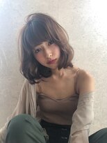 アメリ 新宿(Ameri)&nbsp;Ameri オリーブベージュ×ゆるふわウェーブ【新宿】