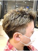 ブリーチ毛でも出来る!人気なツイストパーマ!