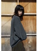 黒髪ミディアム　ぱっつん前髪
