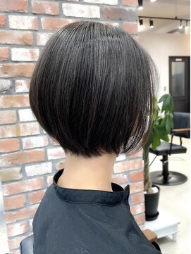 ザシー オモテサンドウ(The C) 20代30代40代◎丸み、くびれショートボブ「TheC 表参道」