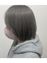 カフネ(KAHUNE)&nbsp;ホワイトグレージュ