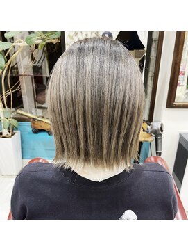 アトリエ イズム(ATELIe'R Isms...) シャドールーツ