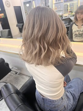 ラピス 千葉(Lapis) ミルクティーグレージュ