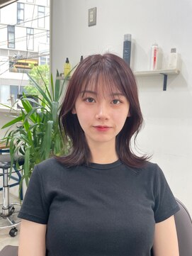 アイズ 横浜(IS) 横浜/ミディアムヘア/レイヤーカット/顔周りカット