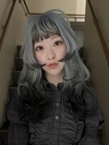 イェッカ パビル(YECCA pabil)&nbsp;ペールブルーからブラックの裾カラー（ブリーチ2回～）