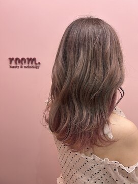 ルーム シンサイバシ(room shinsaibashi) インナーカラー ハイトーンベージュ デザインカラー