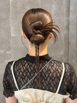 ピークアブー 原宿ハラカド(PEEK-A-BOO) 結婚式ヘア お呼ばれヘア タイトヘア カチモリ タイトシニヨン