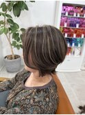 グレージュ白髪ぼかしハイライト