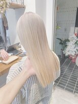 リラ バイ ミラ 新宿(LILA by MILA) ホワイトブロンド/ミルクティー/ミルクベージュ/ハイトーン