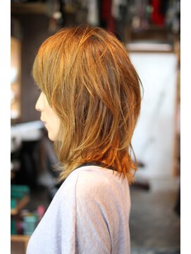 オーバーキャプテンネイキッド(OVER CAPTAIN NAKED) ランダムニュアンスミディアムボブ　（丸みシルエットボブ）