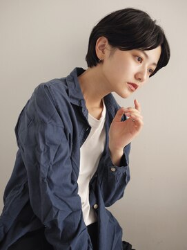 トレス(TRESS) 耳かけショートボブ/ナチュラルスタイリング